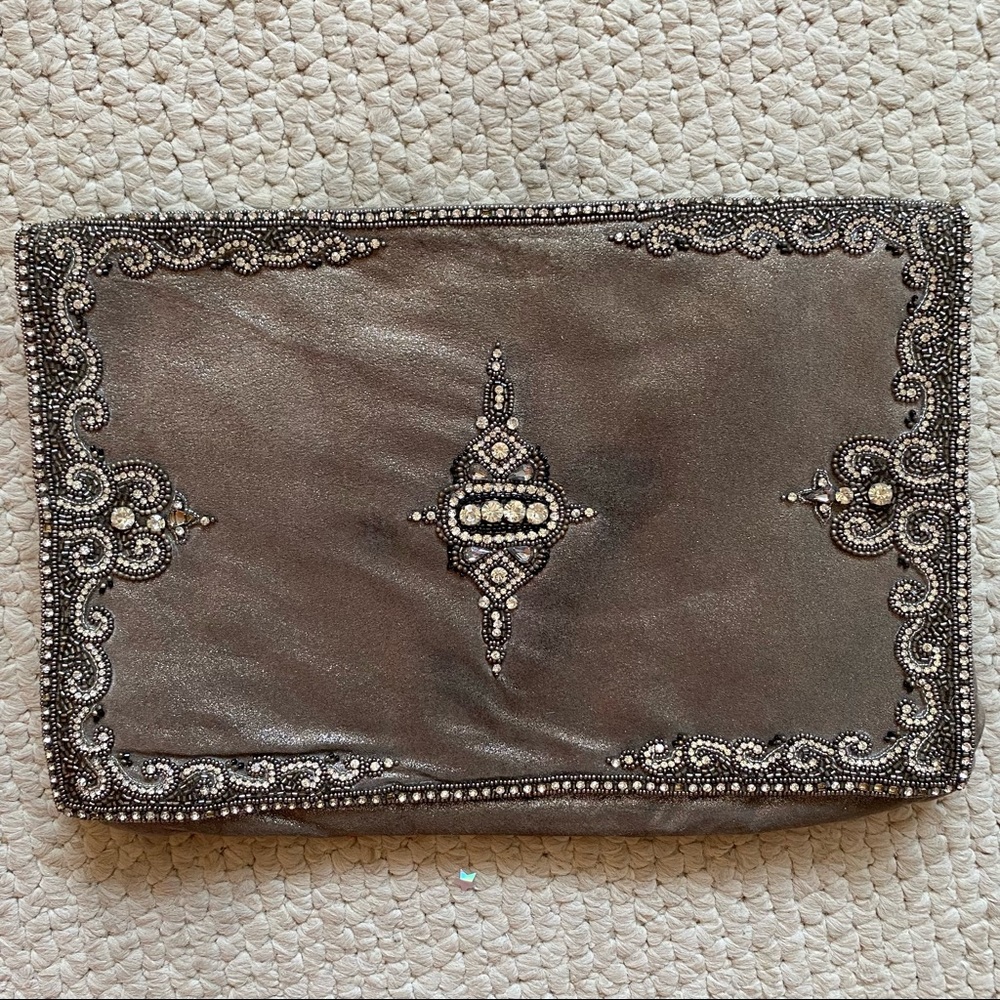 ***LIMITED EDITION*** Deepa Gurnani Clutch